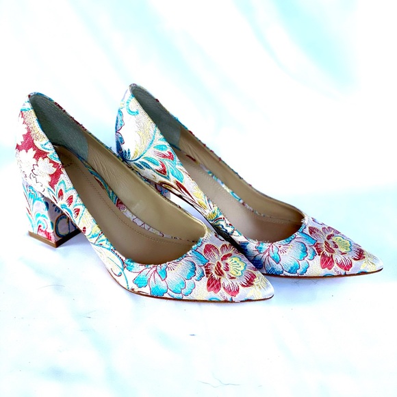 Marc Fisher. Brand New. Size 5M - Picture 2 of 7